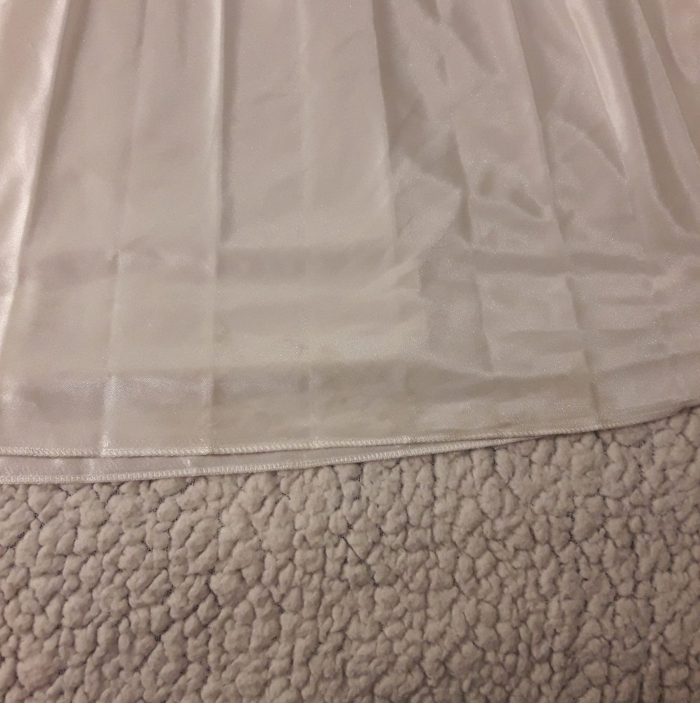 One-Shoulder White Gown With Gold Beading - Picture 6 of 8